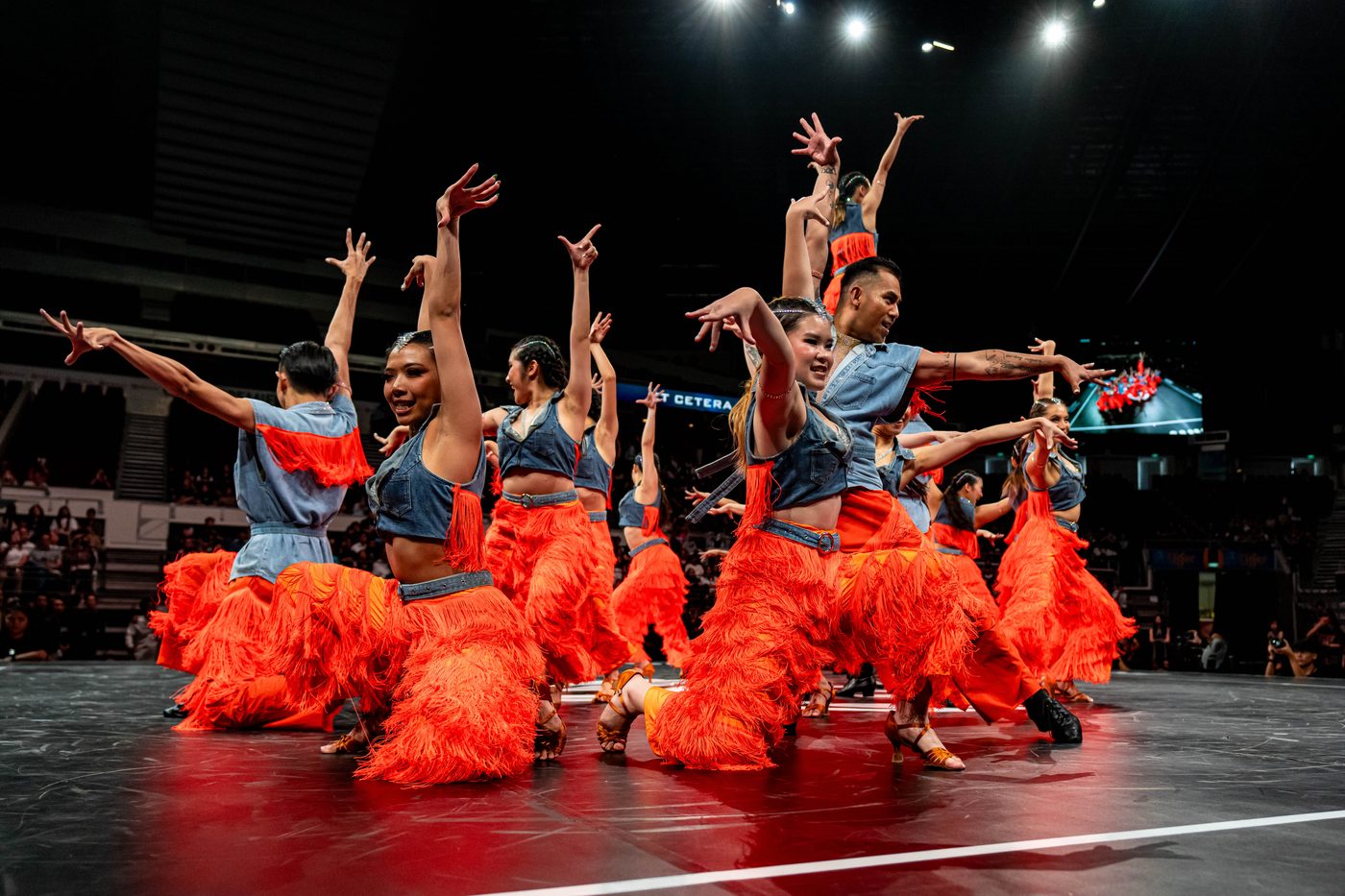 Et Cetera performing at Super24